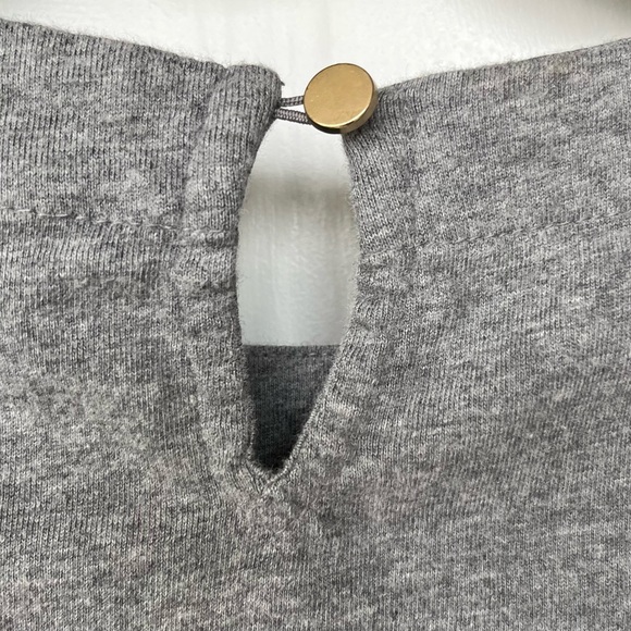 •Crown & Ivy Kids• Long Sleeved Dog Top - Size Medium - Picture 6 of 8